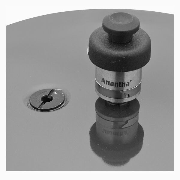 Anantha Graphite – Hard Anodized Pressure Cookers (1.5 L)