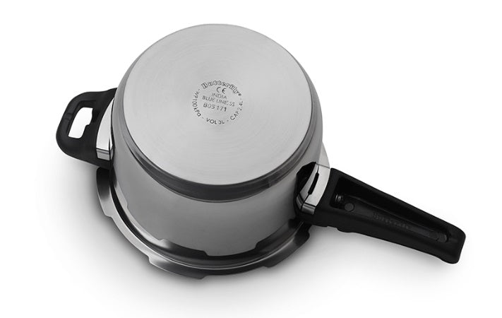 Butterfly Blue Line Steel Outer Lid 3L Cooker